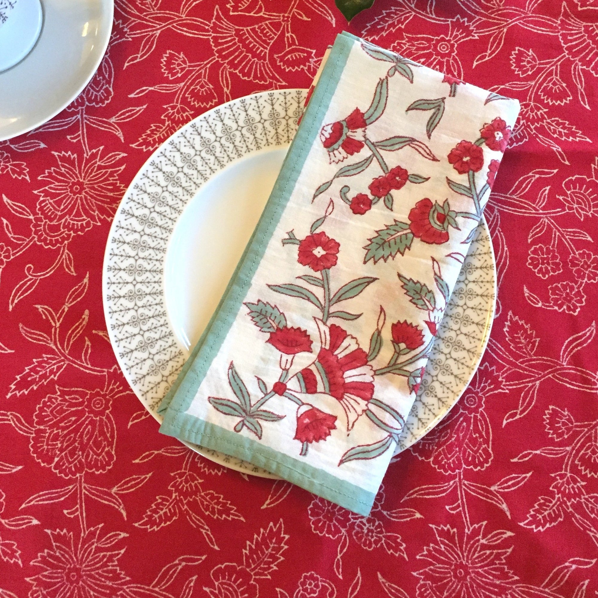 Tablecloth Square in Hand Block Printed Organic Cotton - Holly Red