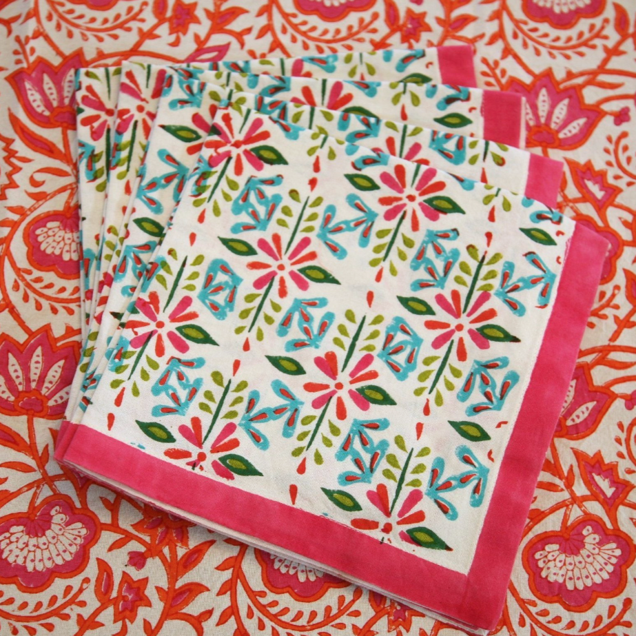 Napkin Set in Hand Block Festive Print
